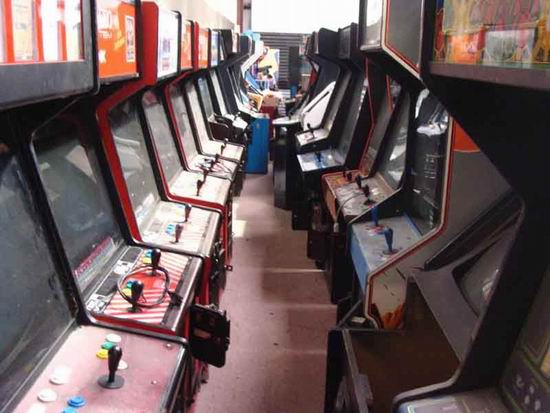 play action and arcade games